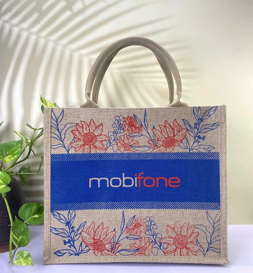 Premium Custom Branded Handbag – Everyday Elegance & Brand Visibility - Image 7