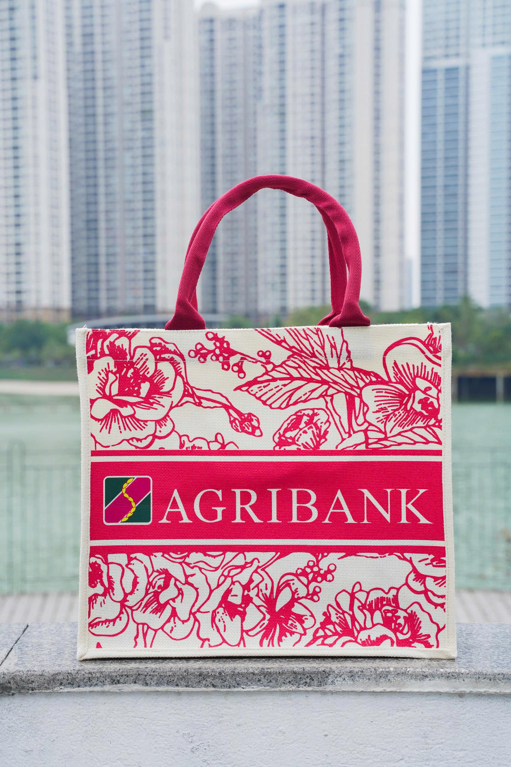 Premium Custom Branded Handbag – Everyday Elegance & Brand Visibility - Image 8