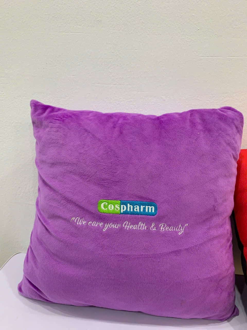 Premium Custom Branded Pillow – Comfort Meets Corporate Identity - Image 9